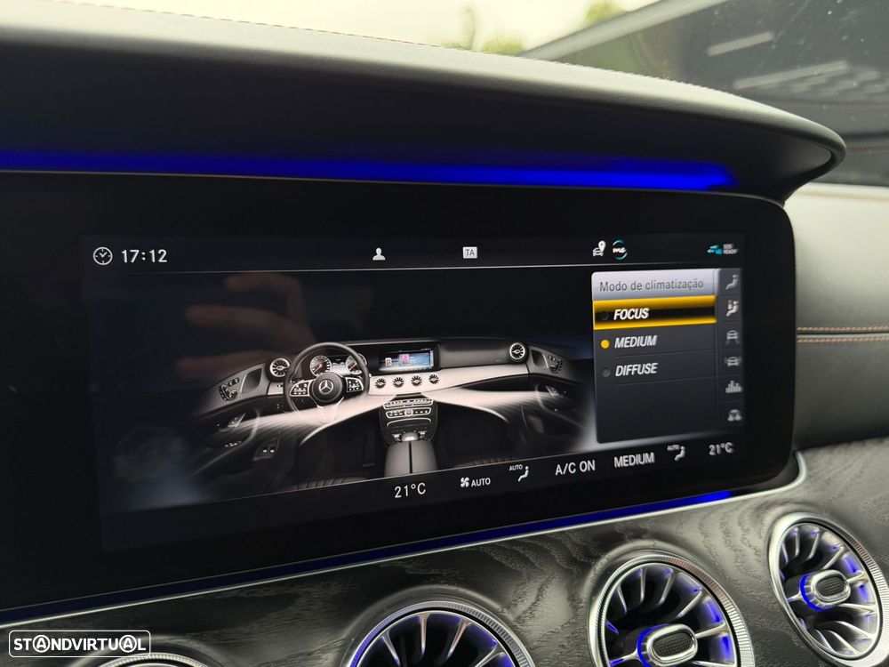 Mercedes-Benz CLS 400 d 4Matic AMG Line - 54