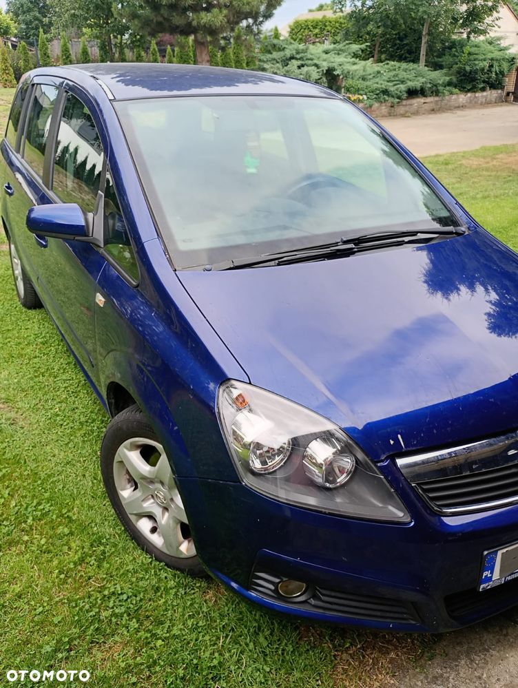 Opel Zafira 1.8 Enjoy - 1
