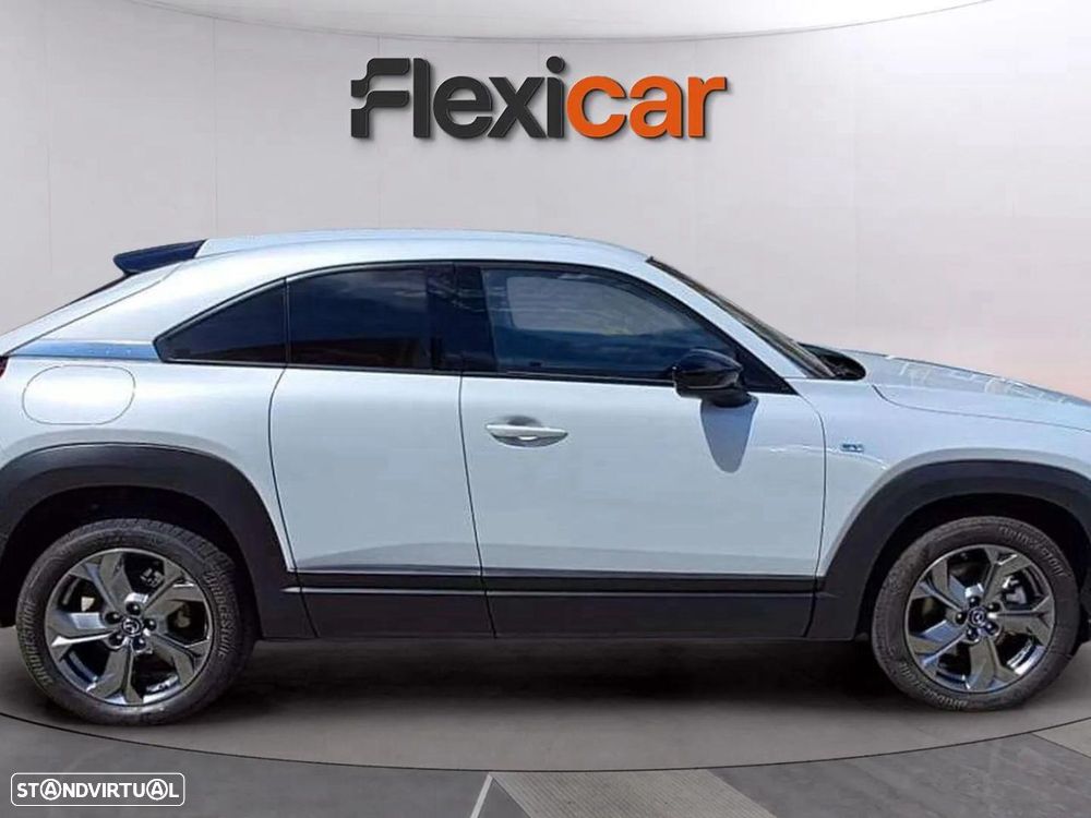 Mazda MX-30 e-SKYACTIV Makoto Urban Expression - 9