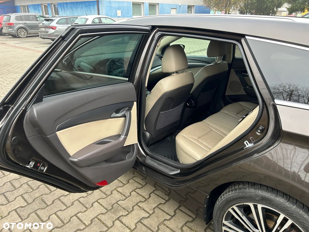 Hyundai i40 1.7 CRDi Premium DCT - 8