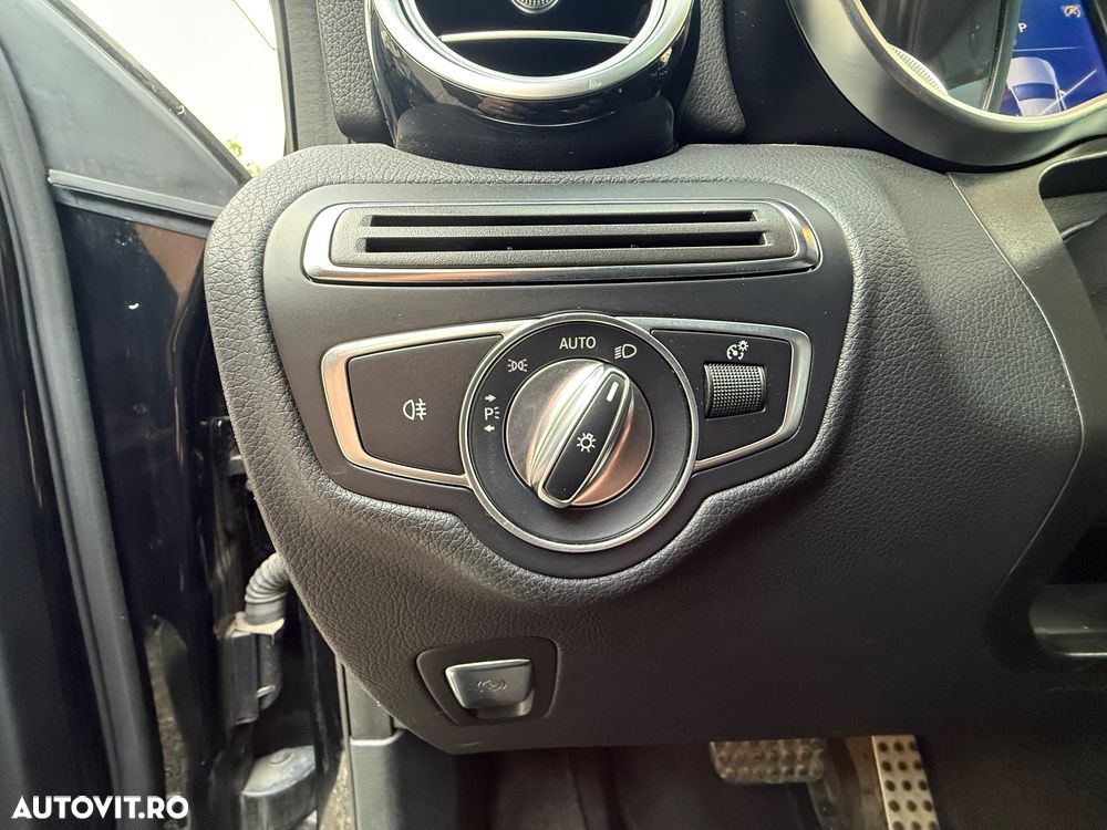 Mercedes-Benz GLC 220 d 4MATIC 9G-TRONIC AMG Line - 23