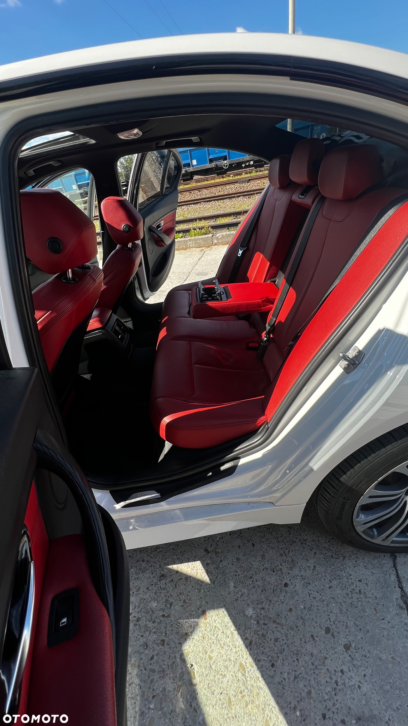 BMW Seria 3 328i Touring Sport Line - 8