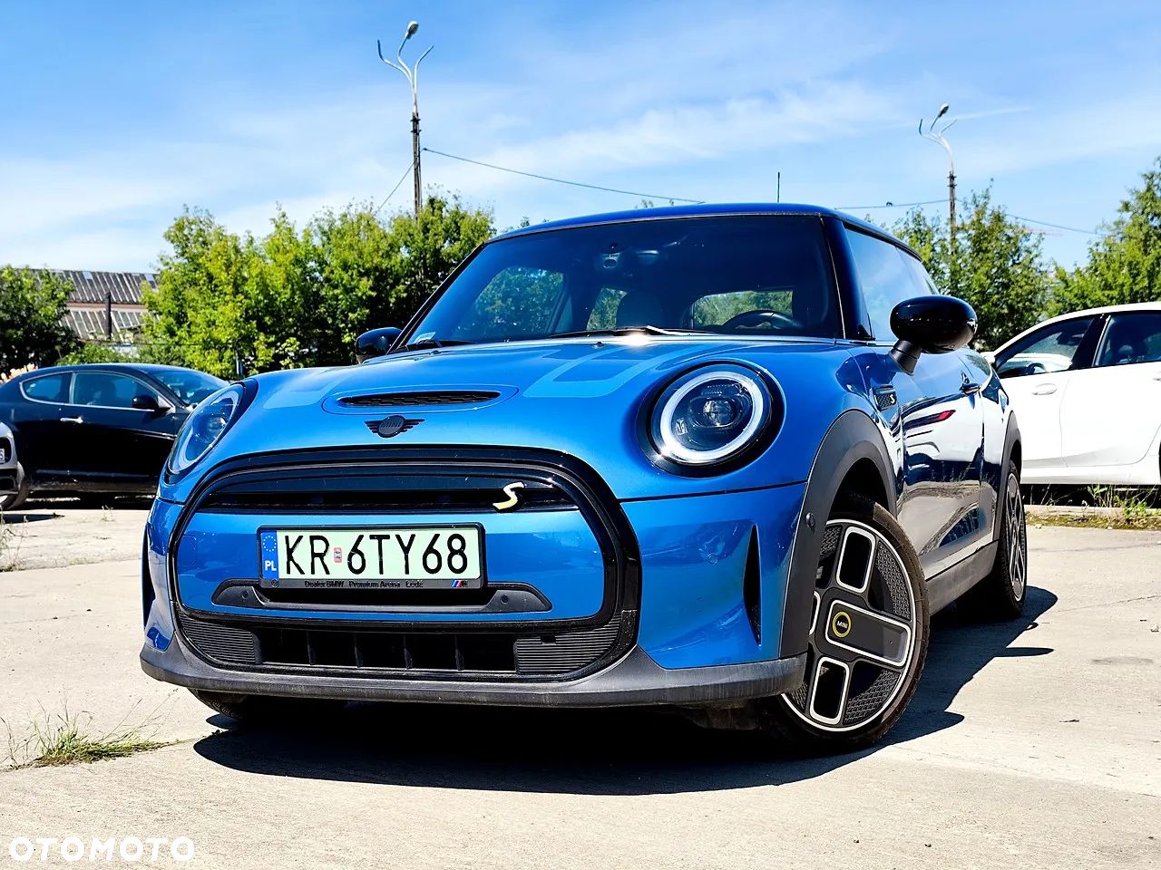 MINI Cooper SE Classic Trim - 1