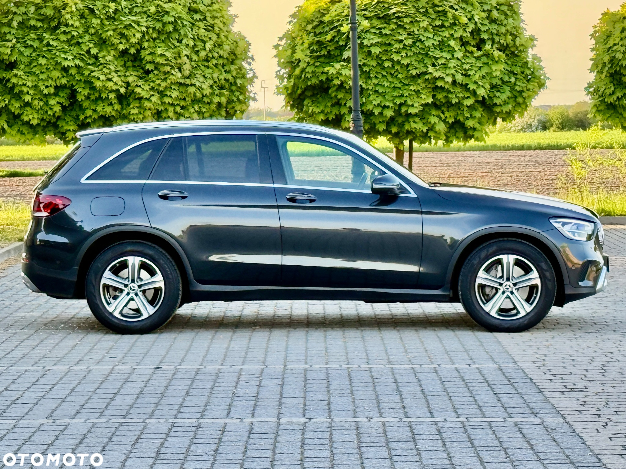 Mercedes-Benz GLC 220 d 4Matic 9G-TRONIC Exclusive - 5