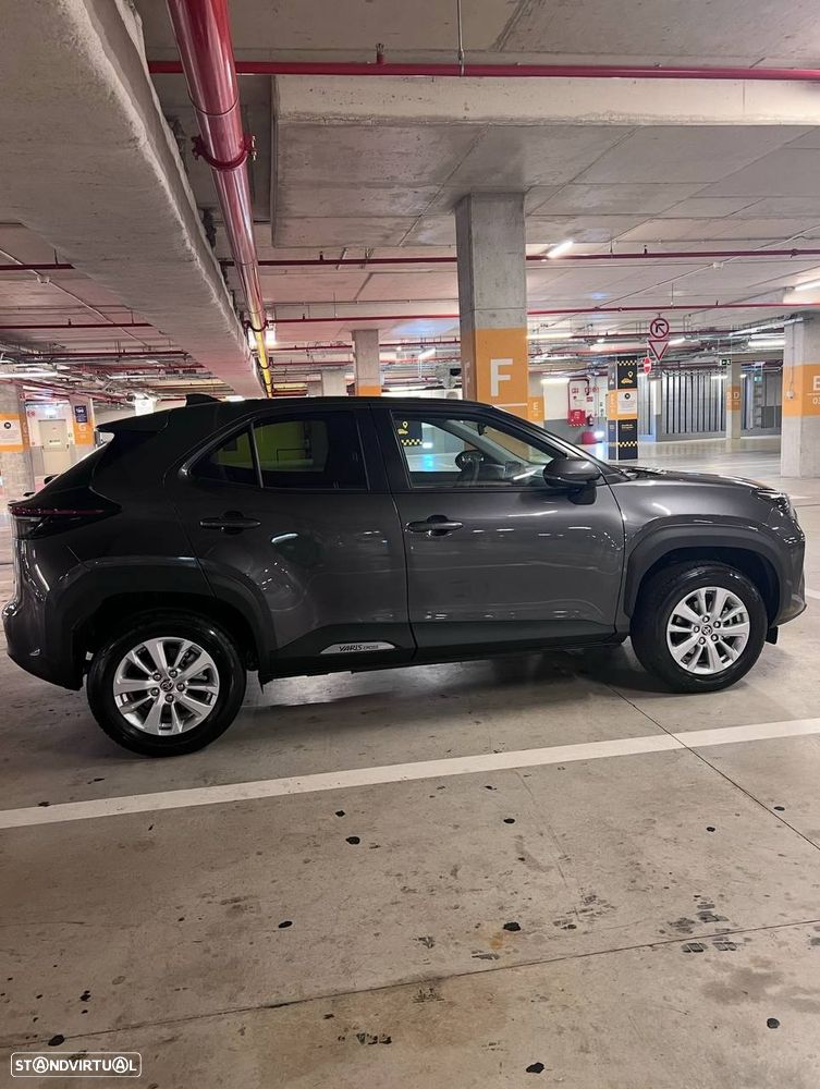 Toyota Yaris Cross 1.5 HDF Comfort Plus AWD - 2