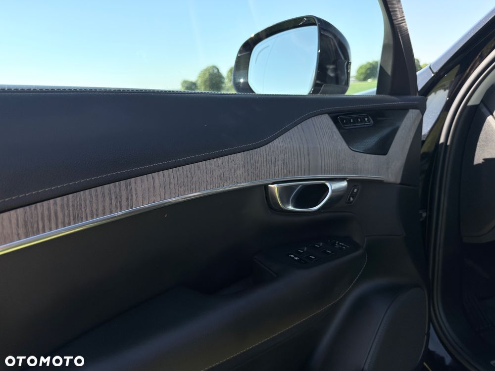 Volvo XC 90 - 10