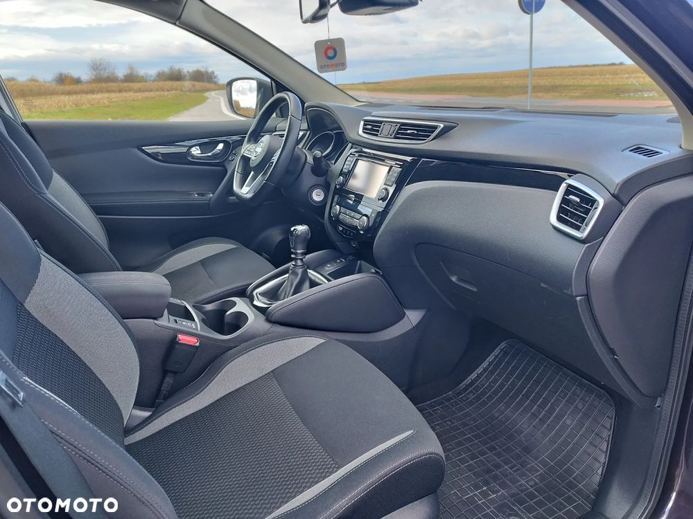 Nissan Qashqai 1.6 DIG-T N-Connecta - 8