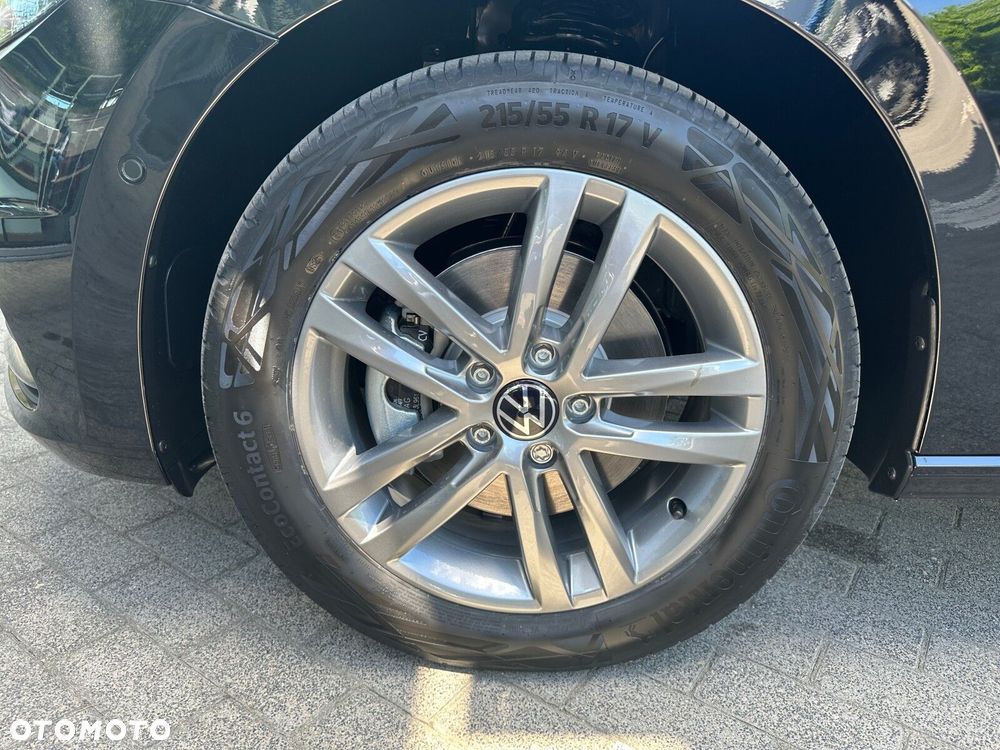 Volkswagen Touran 1.5 TSI EVO Comfortline Plus DSG - 34