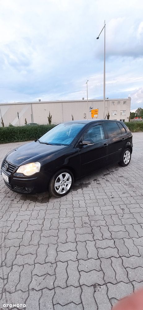 Volkswagen Polo 1.9 TDI Q-Line - 2