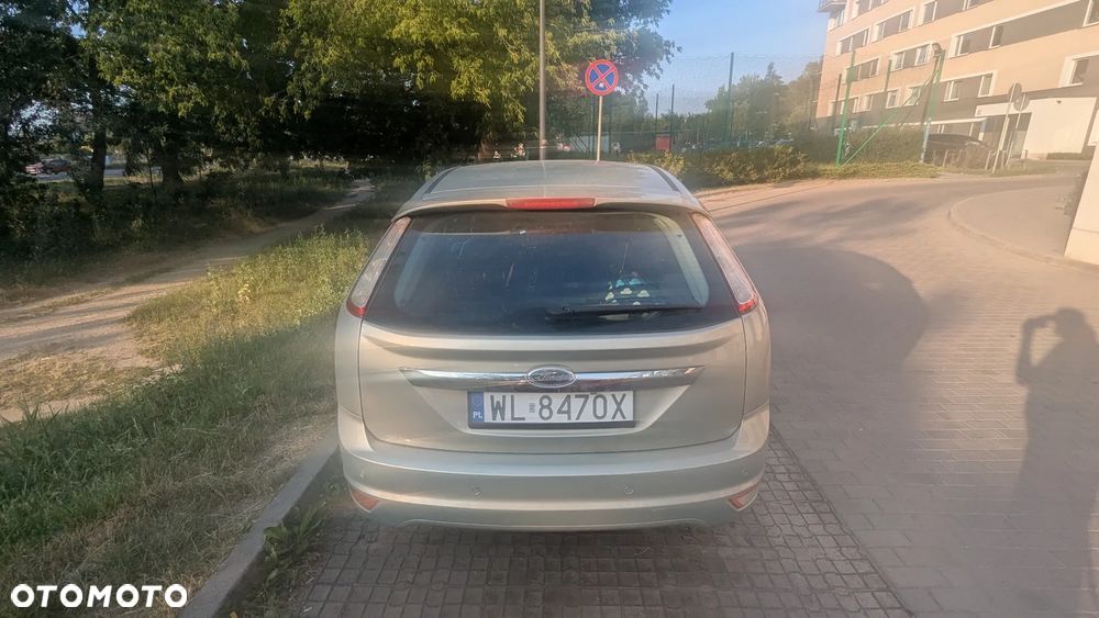 Ford Focus 1.6 Ghia - 5