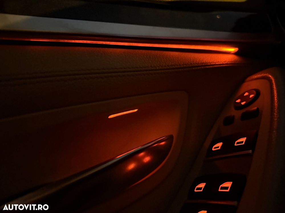 BMW Seria 5 520d - 27