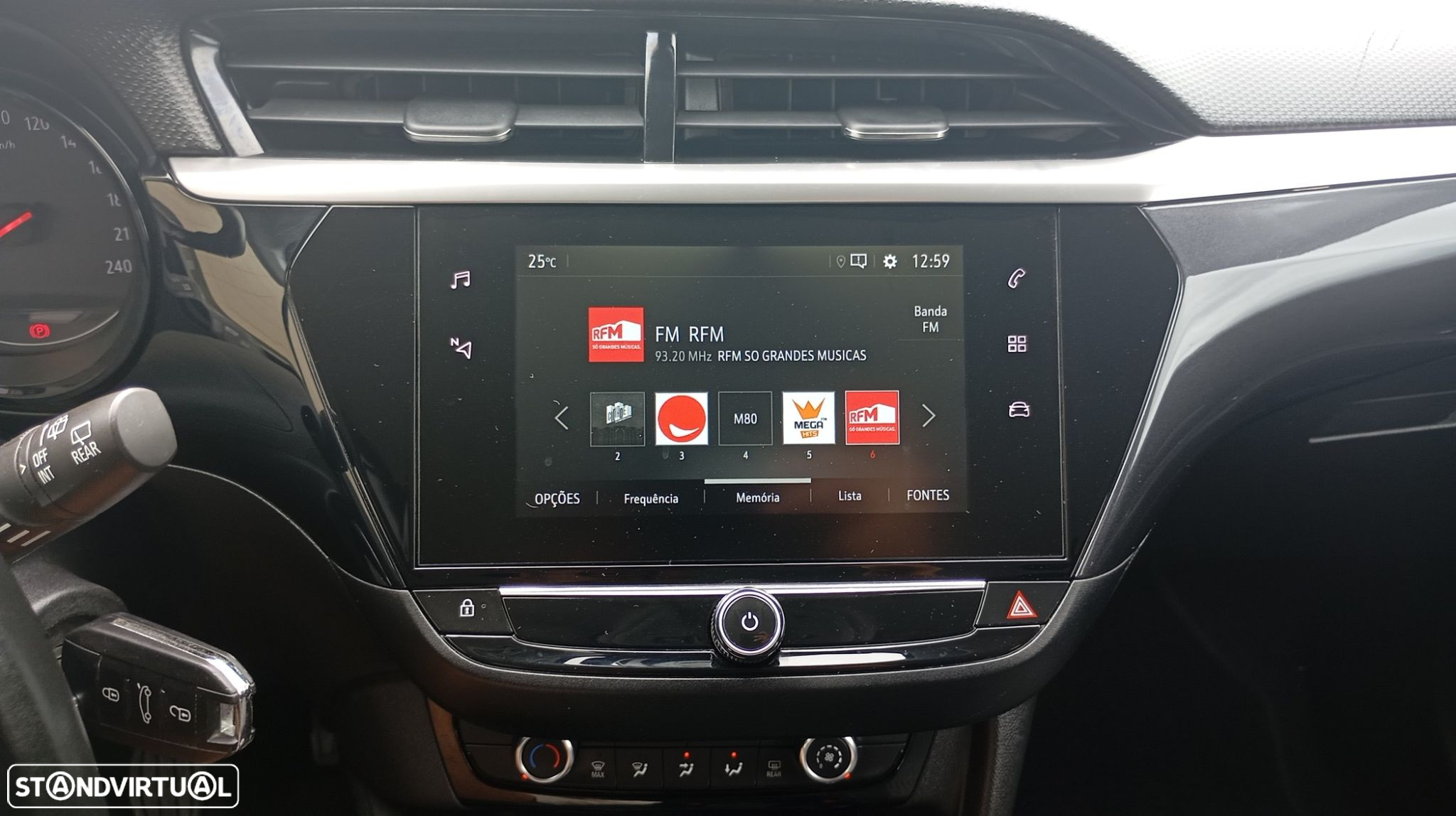 Opel Corsa 1.5 D Elegance - 22