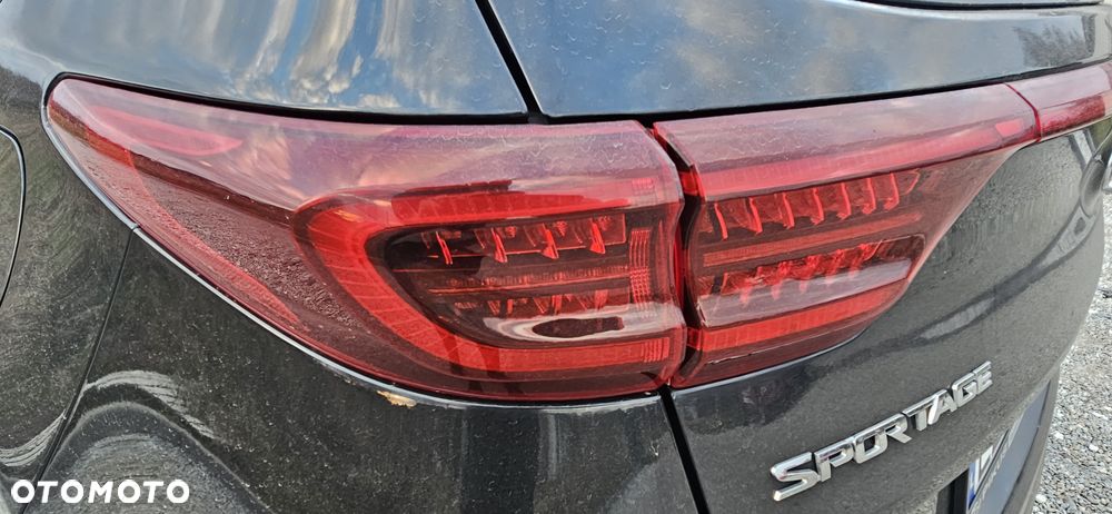 Kia Sportage 1.6 T-GDI AWD GT Line - 11