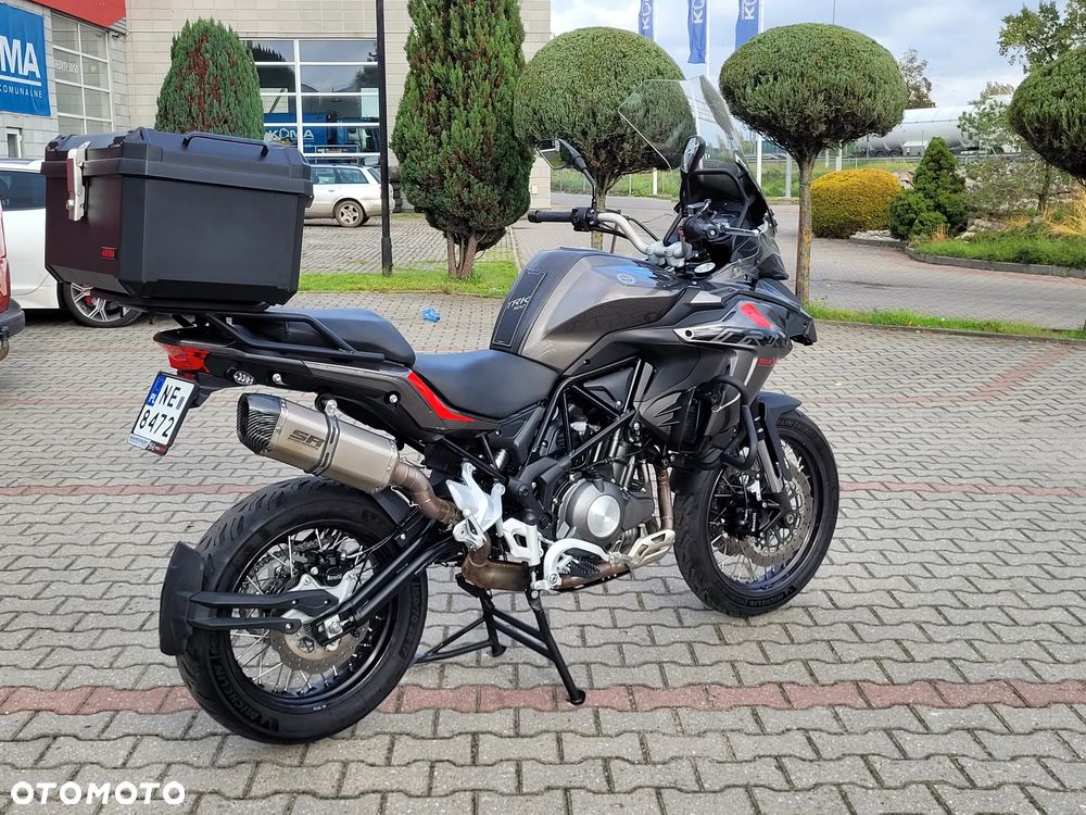Benelli TRK 502X - 17