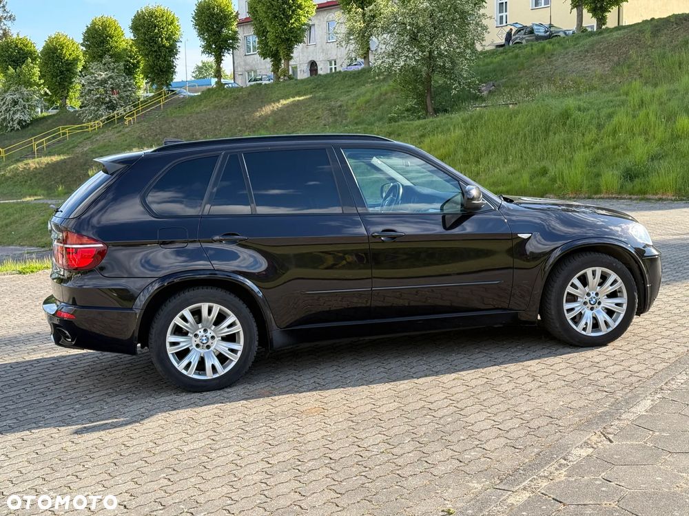 BMW X5 xDrive50i - 9