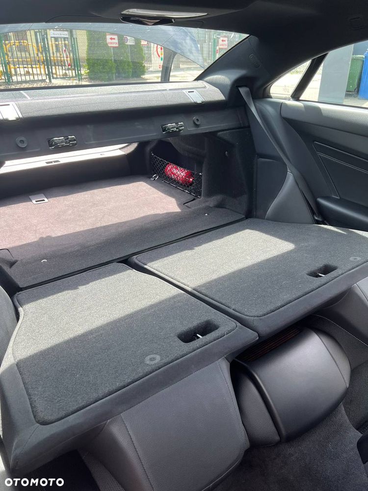 Mercedes-Benz Klasa E - 12