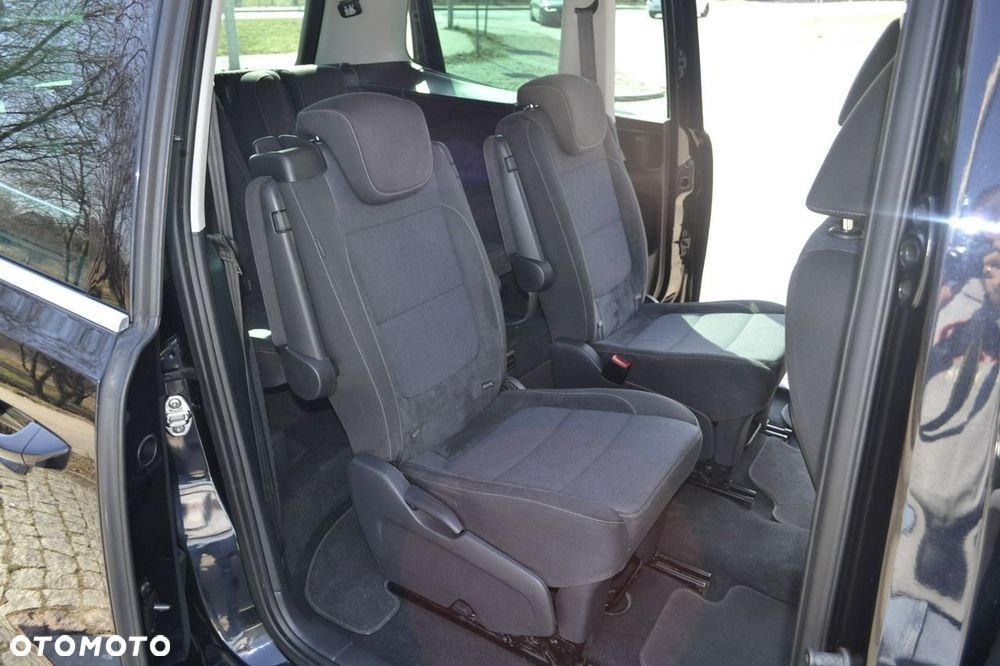 Volkswagen Sharan 2.0 TDI DSG BlueMotion Technology Highline - 31