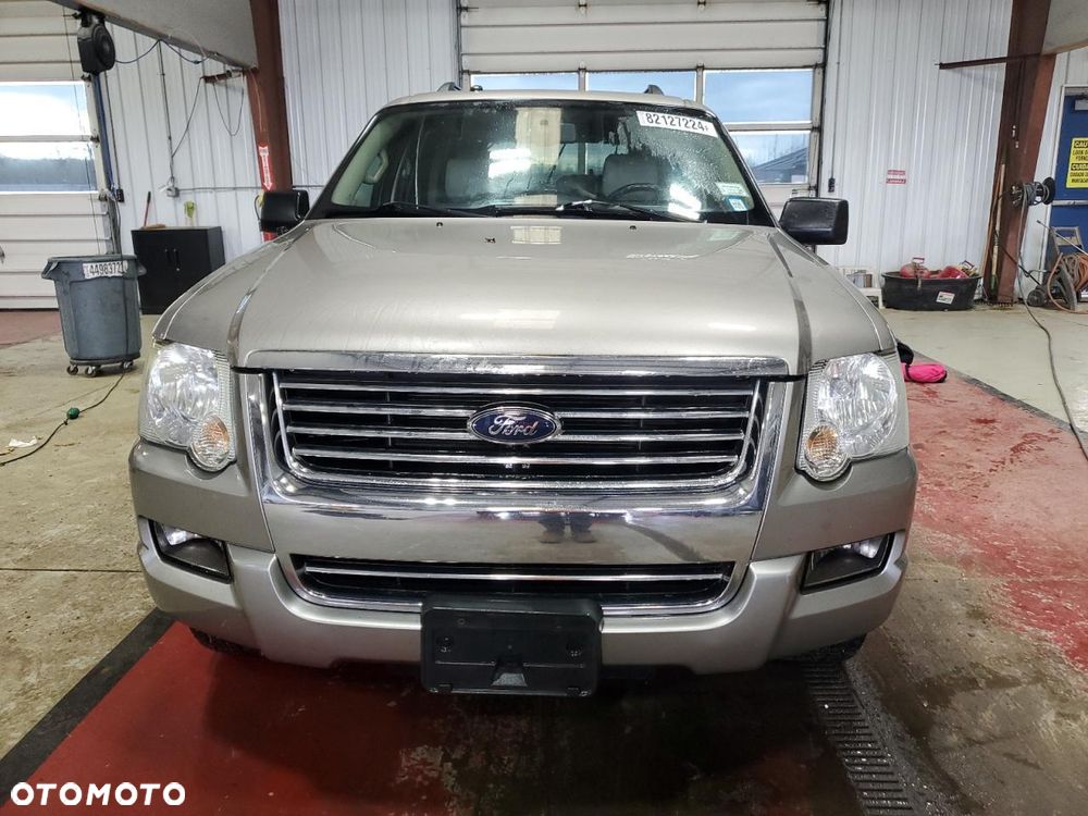 Ford Explorer 4.0 4WD - 4