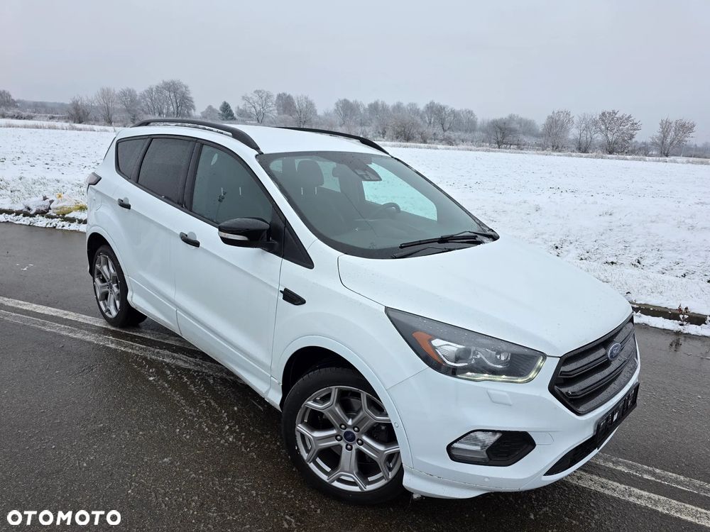 Ford Kuga 2.0 TDCi 4x4 ST-Line - 32