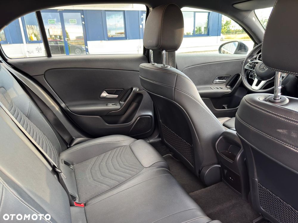 Mercedes-Benz Klasa A 180 Style 7G-DCT - 10