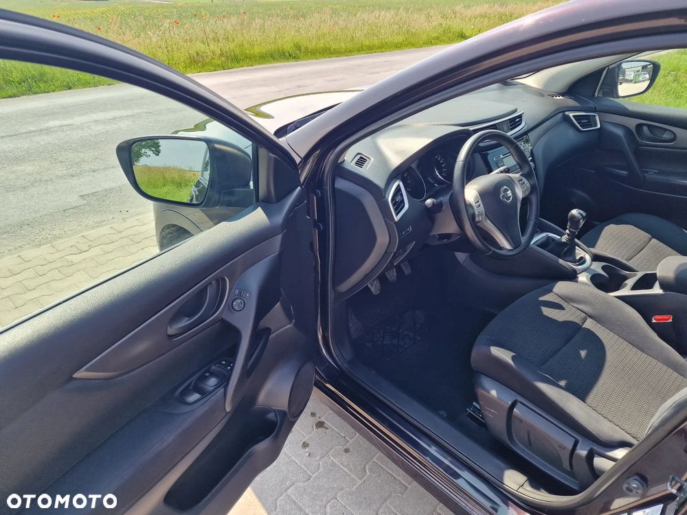 Nissan Qashqai 1.2 DIG-T N-Connecta EU6 - 15