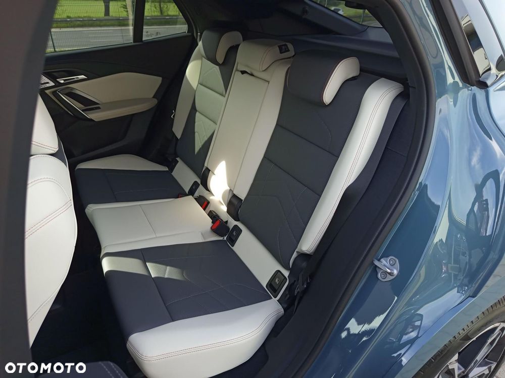 BMW X2 - 22
