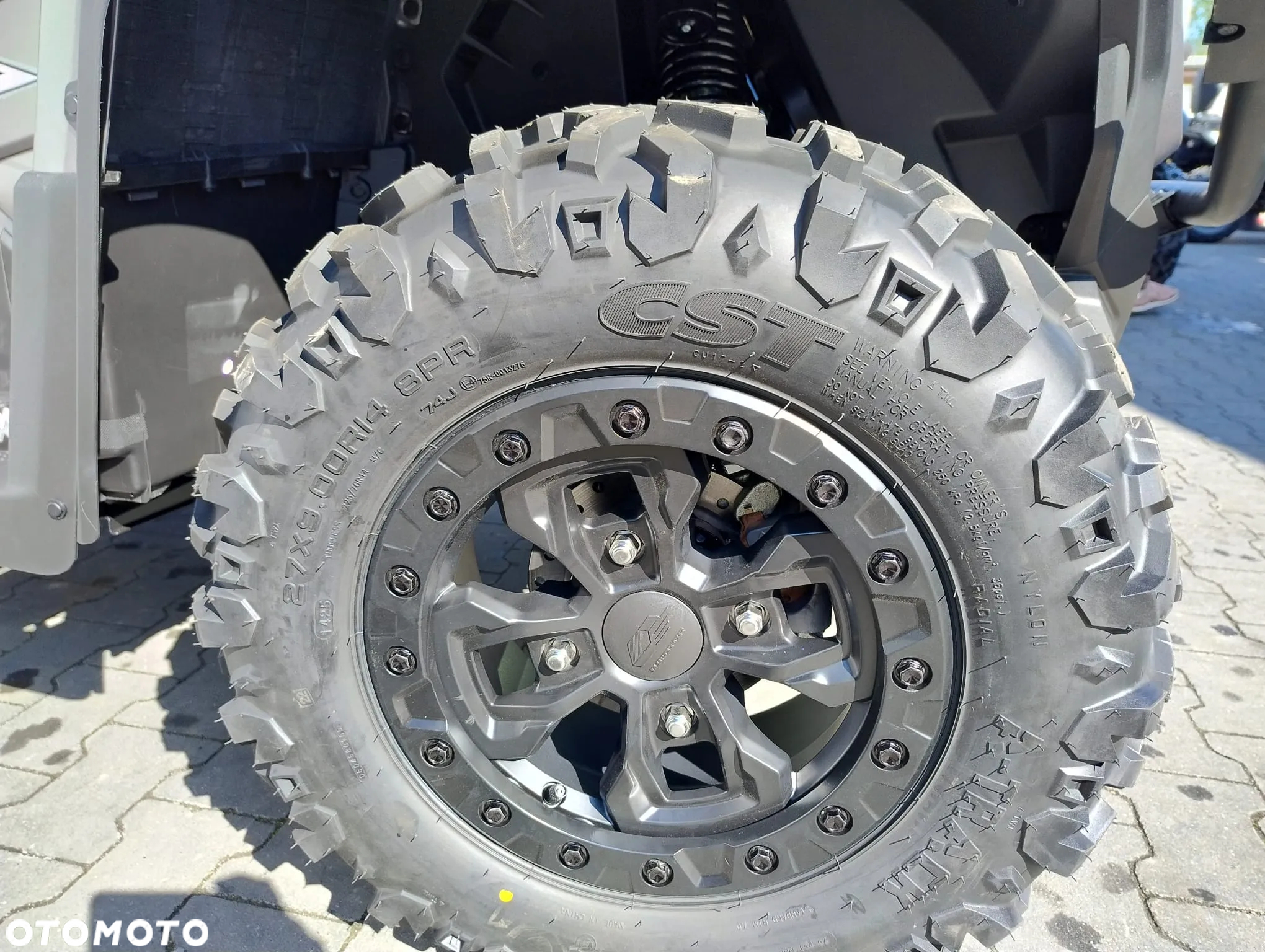 QJMOTOR SFA 1000 - 37
