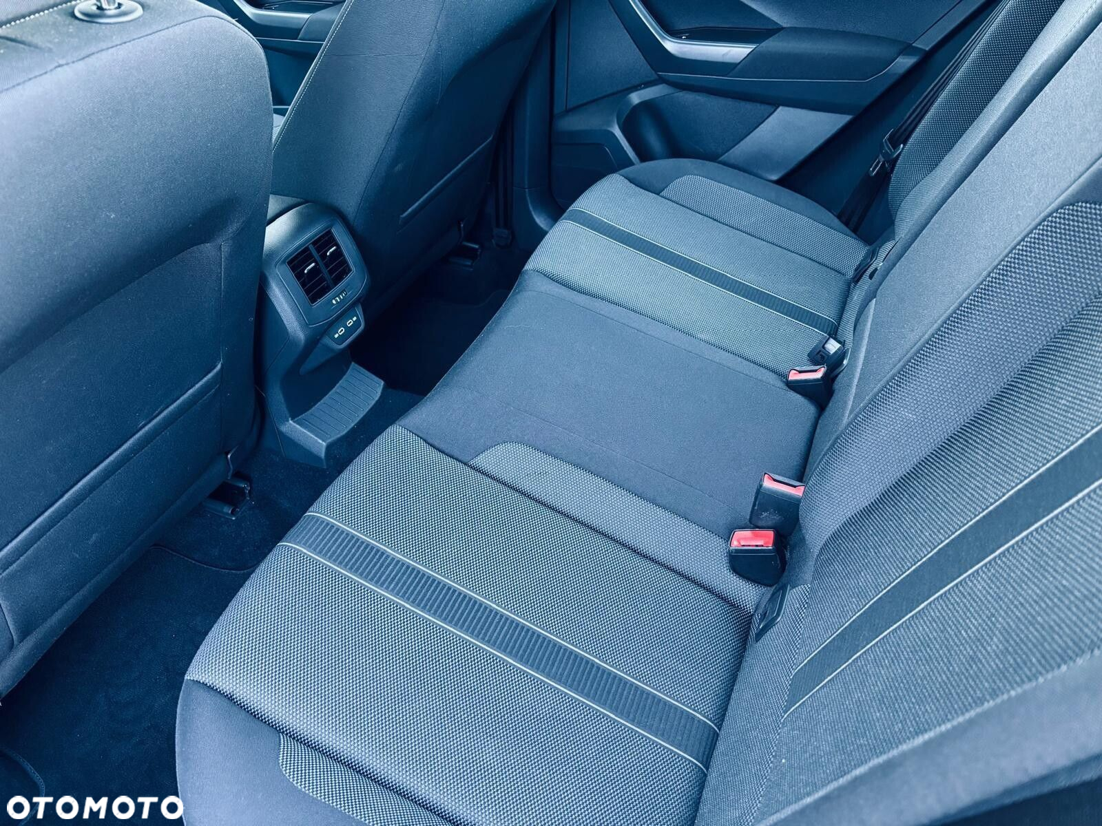 Volkswagen T-Roc 1.5 TSI Life DSG - 14