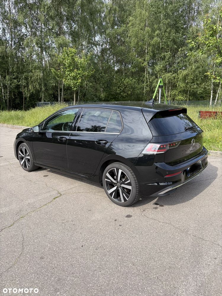 Volkswagen Golf 1.5 eTSI mHEV Style DSG - 9