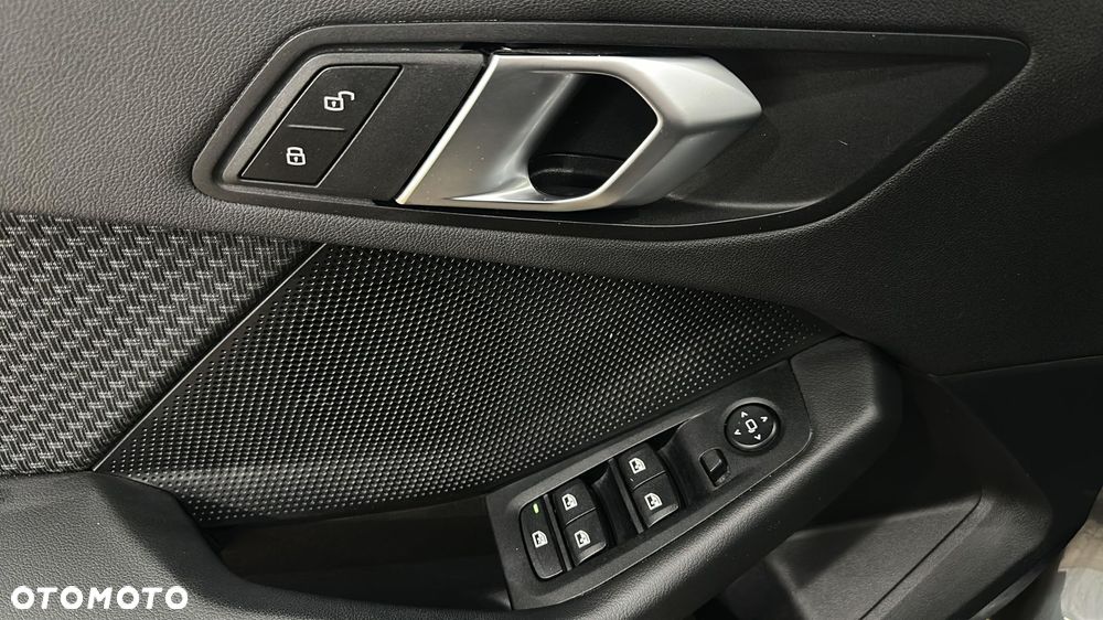BMW Seria 1 118d Advantage - 14
