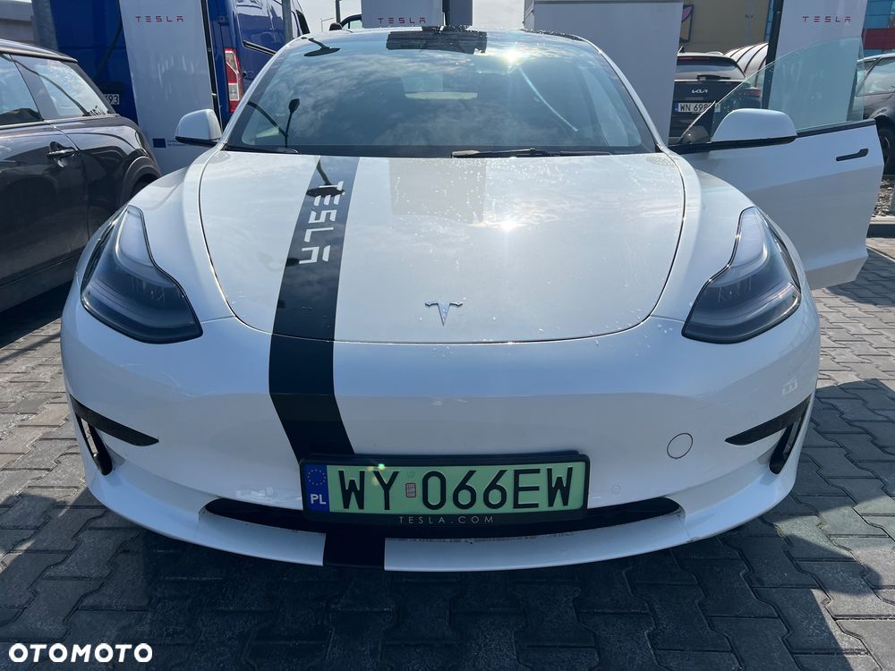 Tesla Model 3 Standard Reichweite Plus Hinterradantrieb - 8