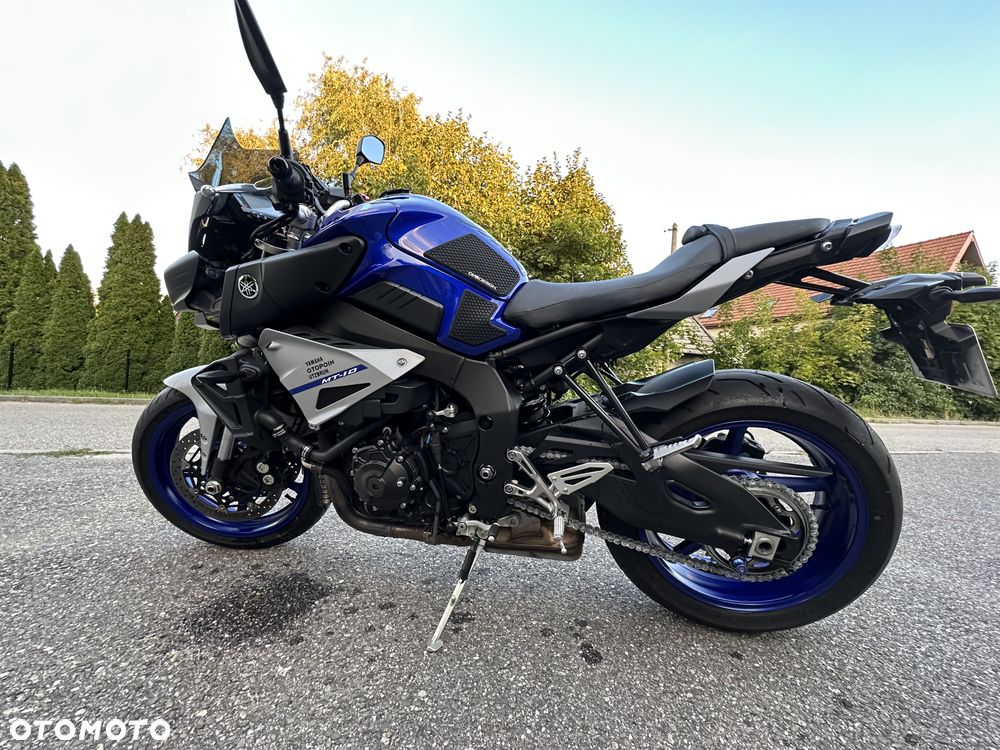 Yamaha MT - 6