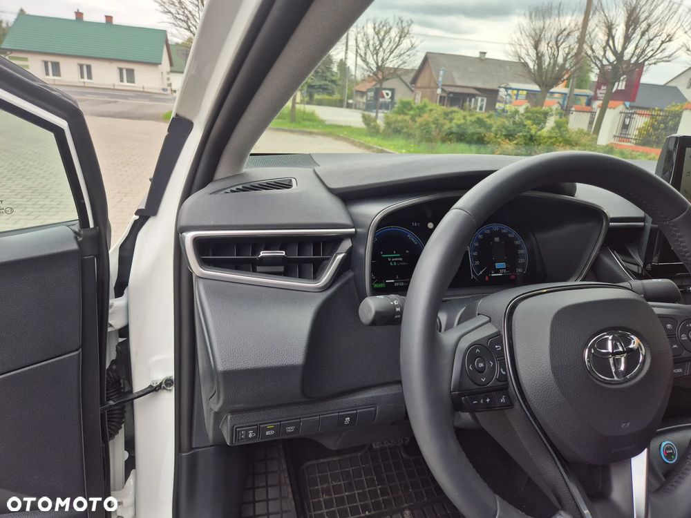 Toyota Corolla 1.8 Hybrid Comfort - 12