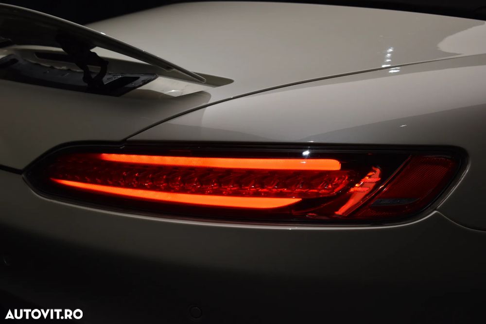 Mercedes-Benz AMG GT - 9