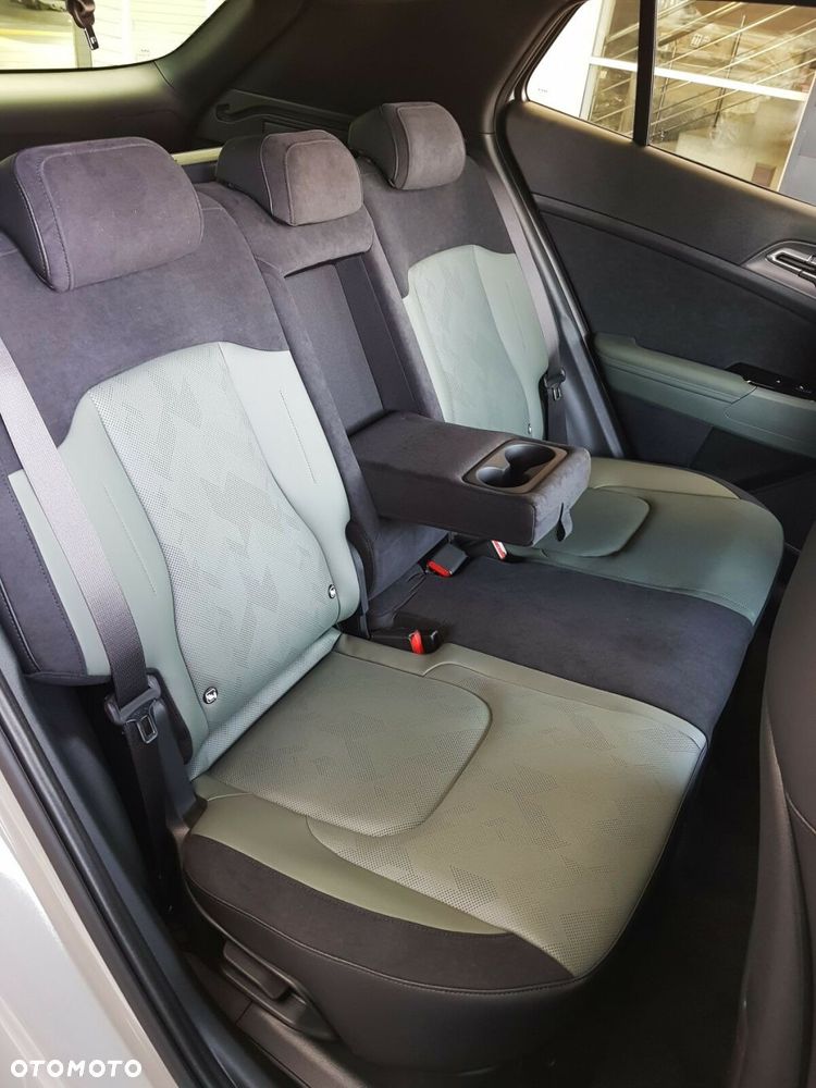 Kia Sportage 1.6 T-GDI HEV Anniversary 2WD - 31