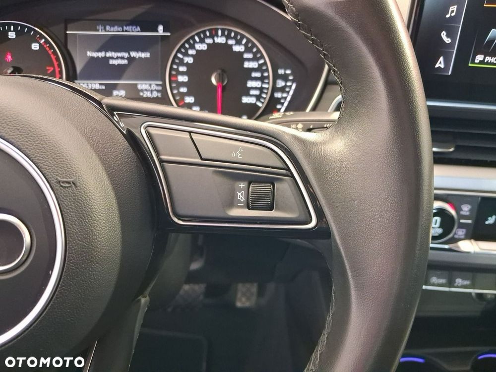 Audi A4 Limousine - 17