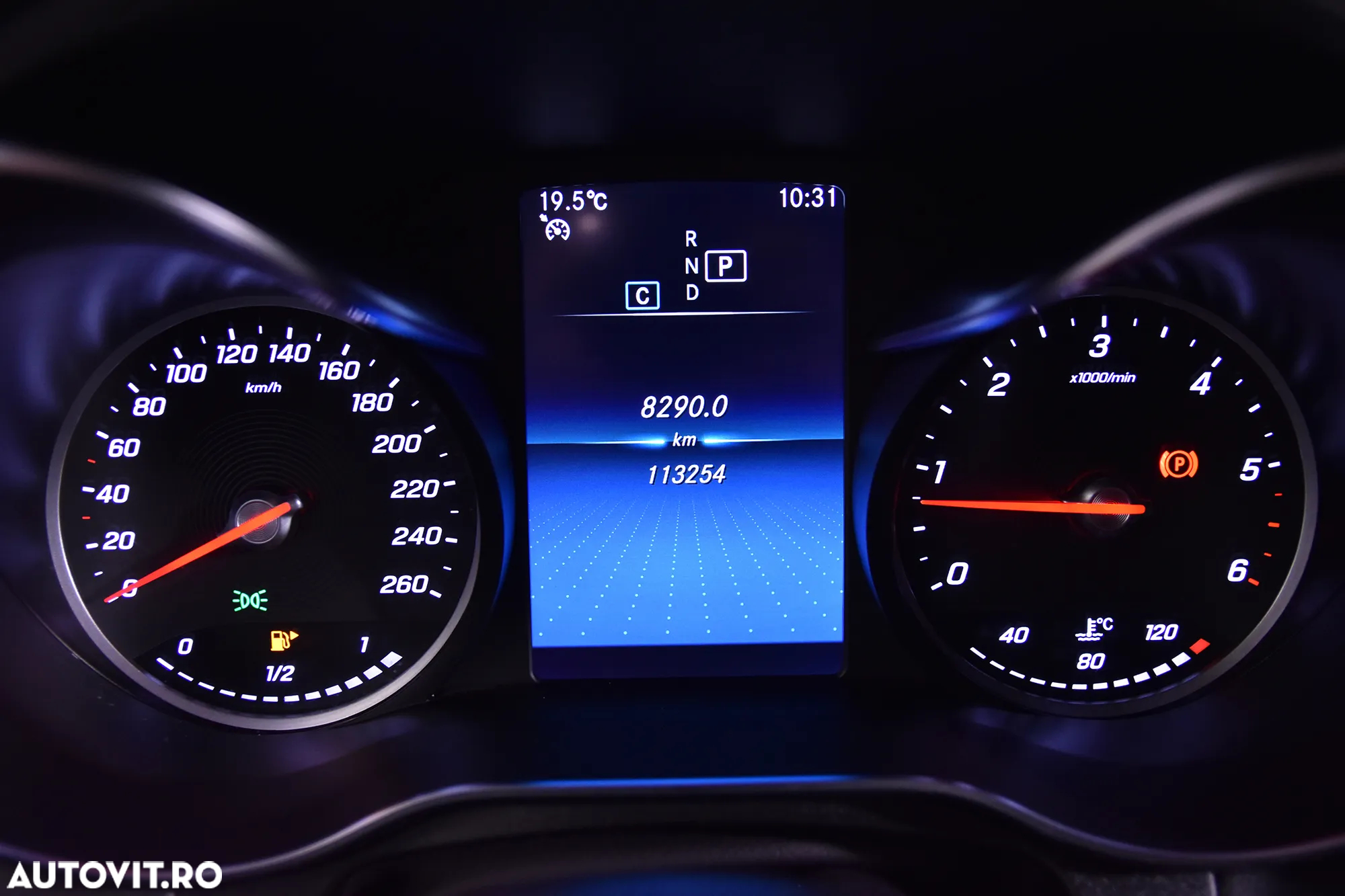 Mercedes-Benz GLC 200 d 4MATIC - 11