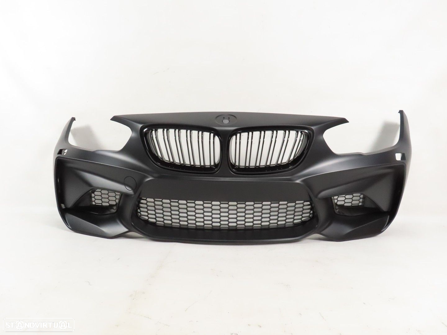 Kit M/ Pack M Look M2 - LCI Novo/ ABS BMW 1 (F20)/BMW 1 (F21) - 2