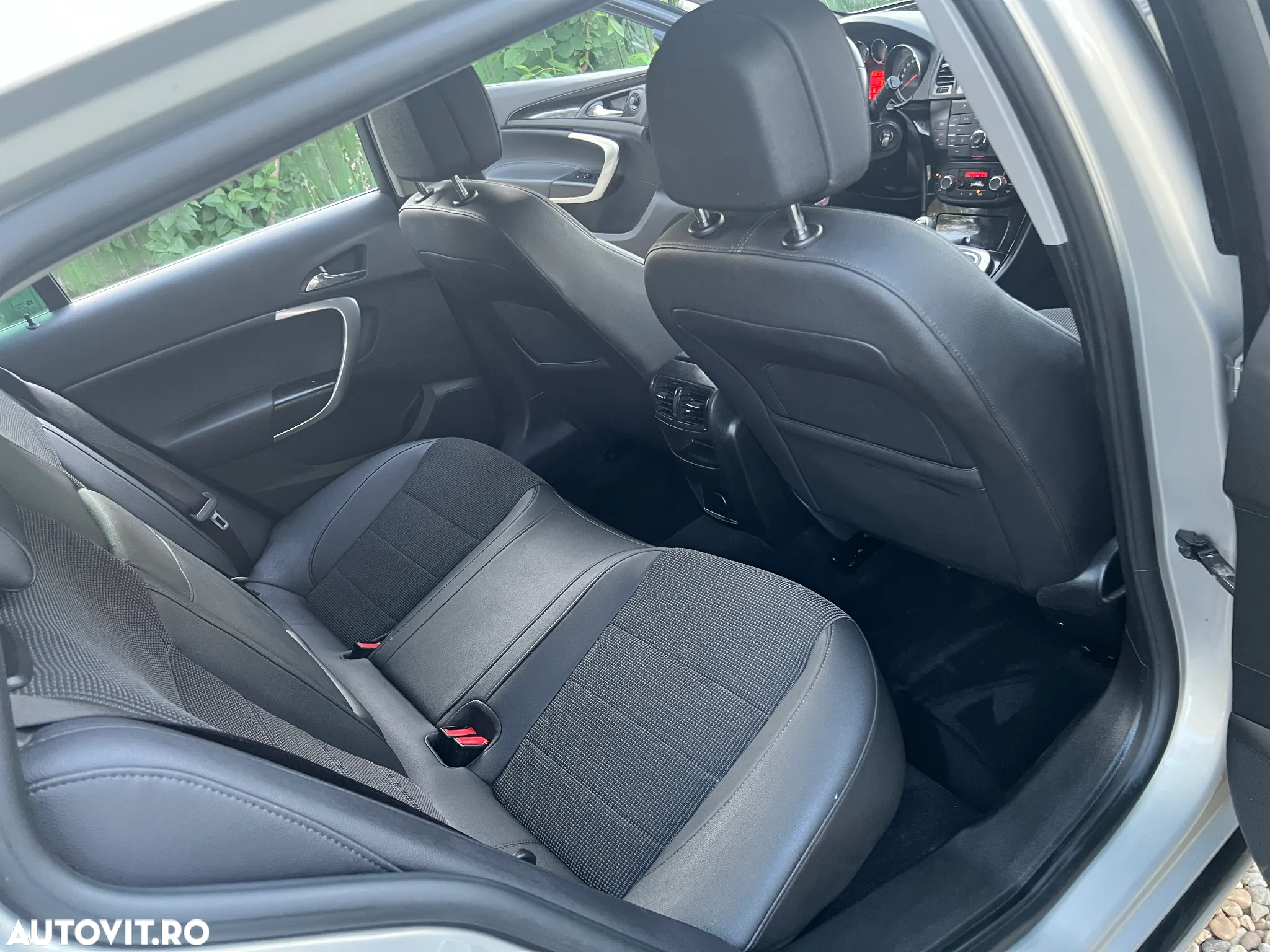 Opel Insignia 2.0 CDTI - 4