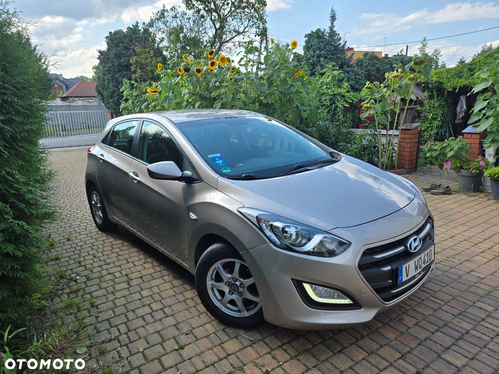 Hyundai i30 1.4 White Edition - 4