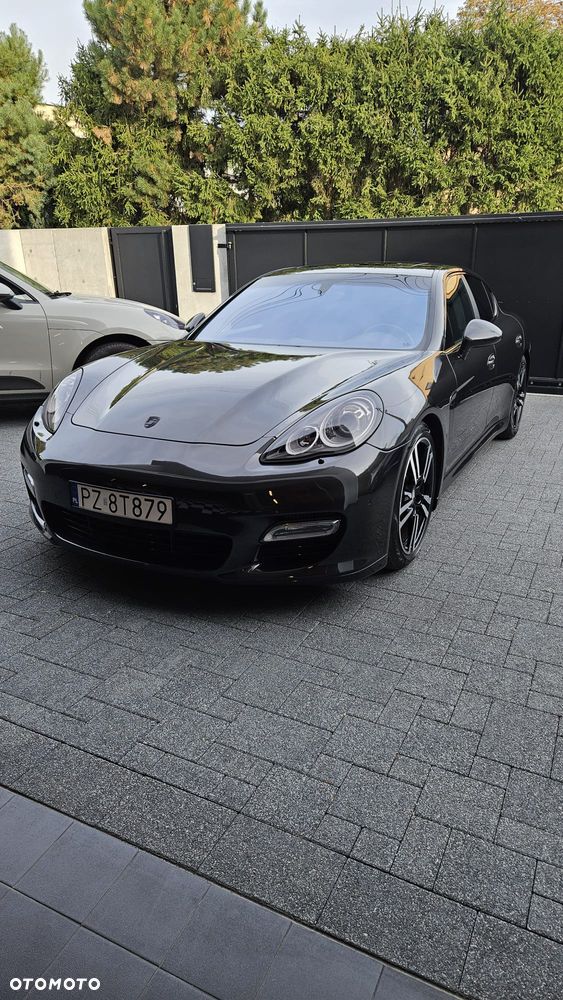 Porsche Panamera Turbo - 2