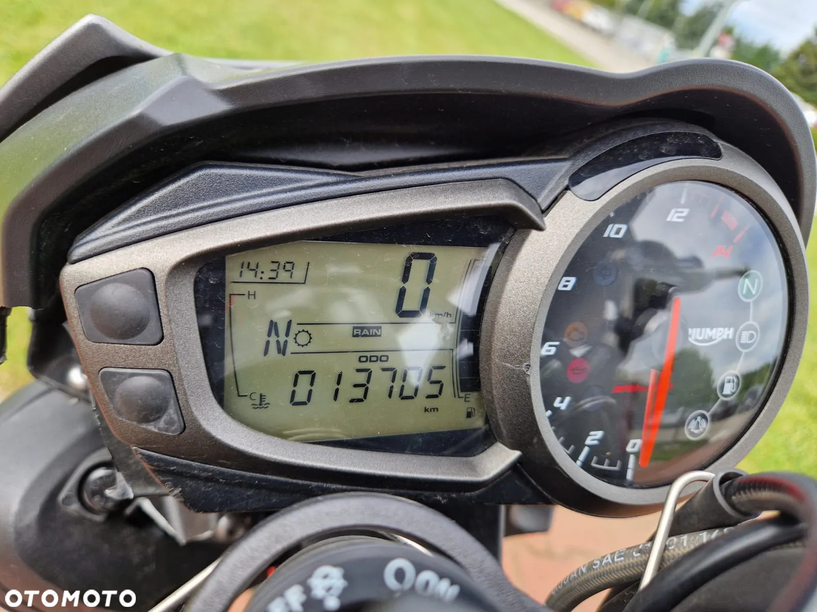 Triumph Street Triple - 15
