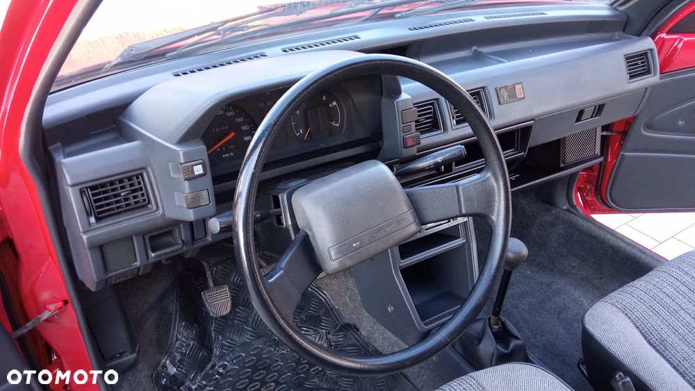 Toyota Starlet 1.0 DLX - 19