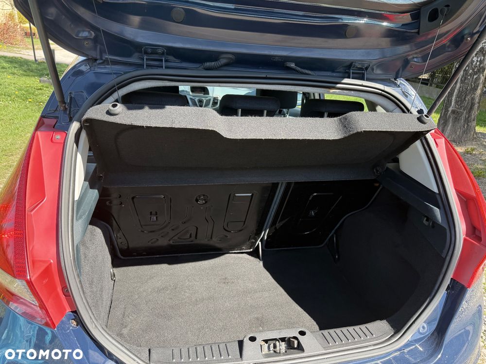 Ford Fiesta - 8