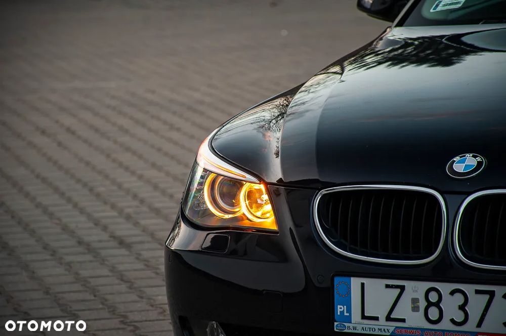 BMW Seria 5 - 32