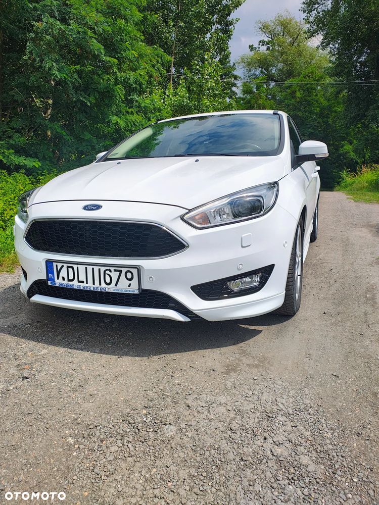 Ford Focus 1.5 EcoBoost Titanium ASS PowerShift - 3
