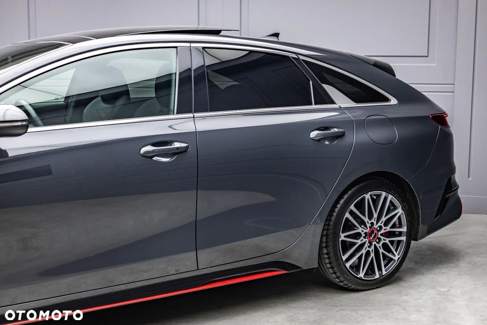 Kia ProCeed 1.6 T-GDI DCT7 OPF GT - 38