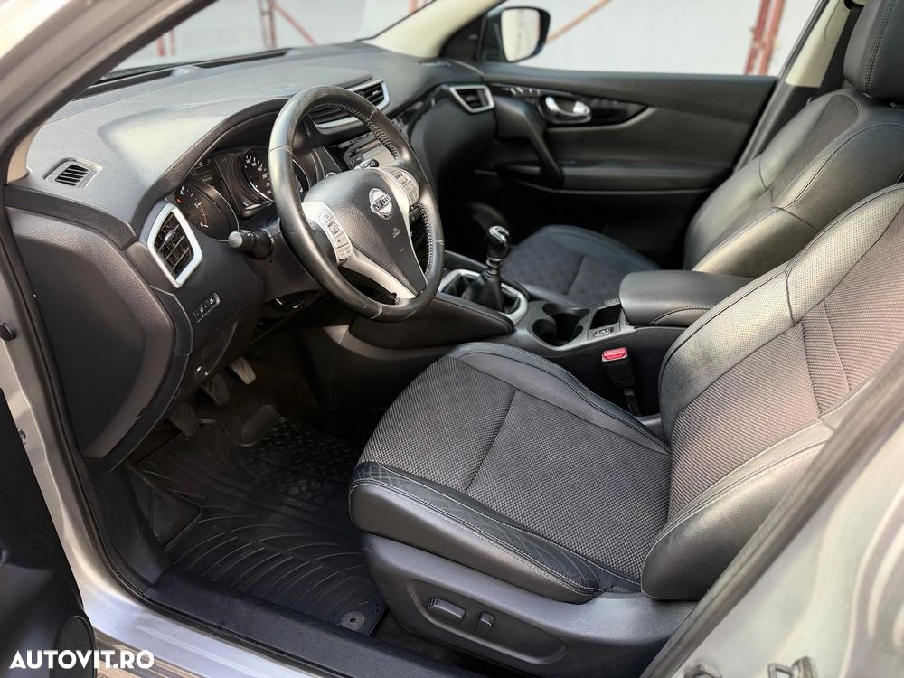 Nissan Qashqai 1.5 DCI Start/Stop Tekna - 6