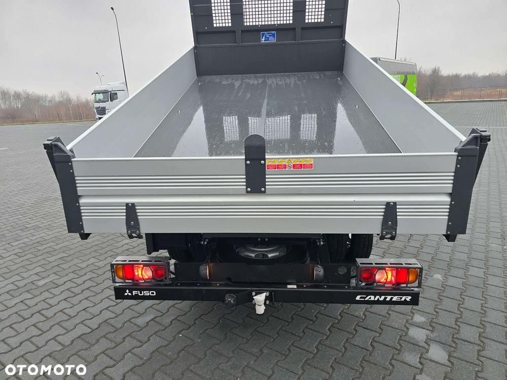 FUSO Canter 3C15 - 4