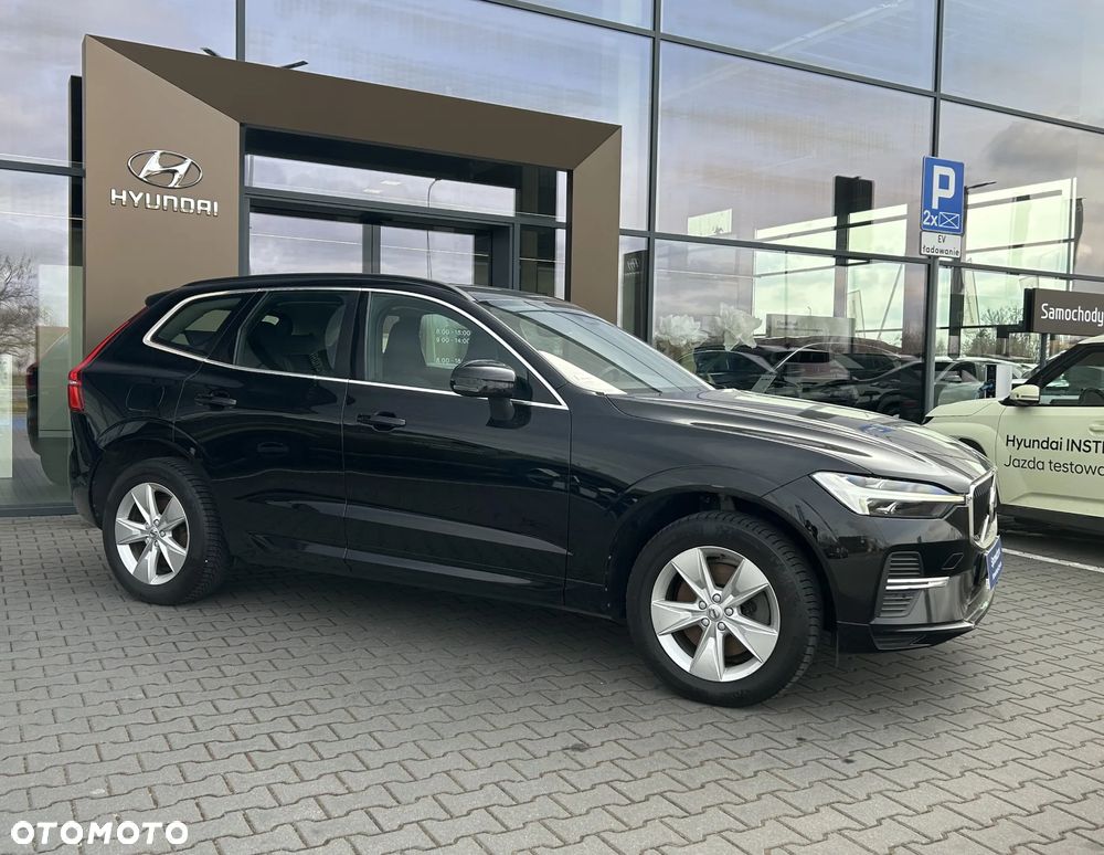 Volvo XC 60 B4 D AWD Momentum Pro - 6